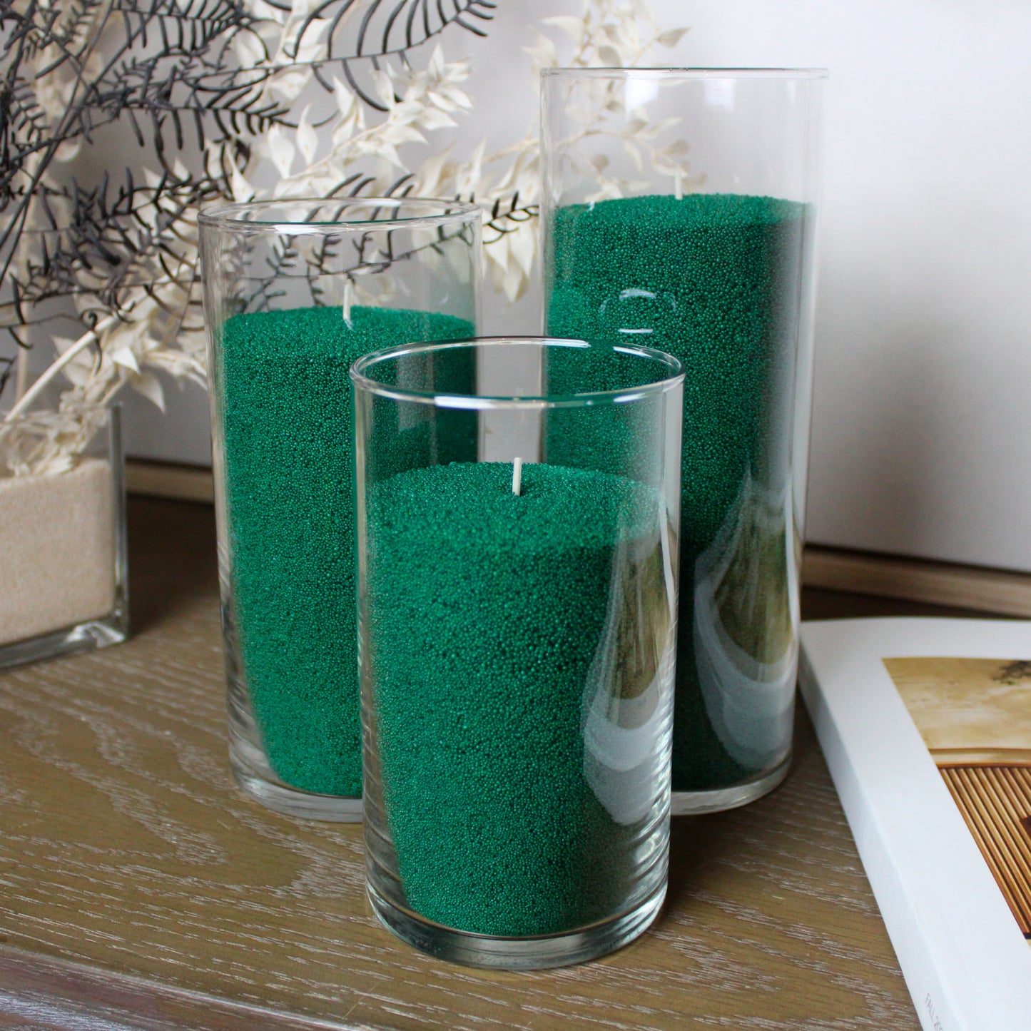 LOVA Colored Sand Wax 30 lbs +150 wicks (Worldwide) - Candle Pearls