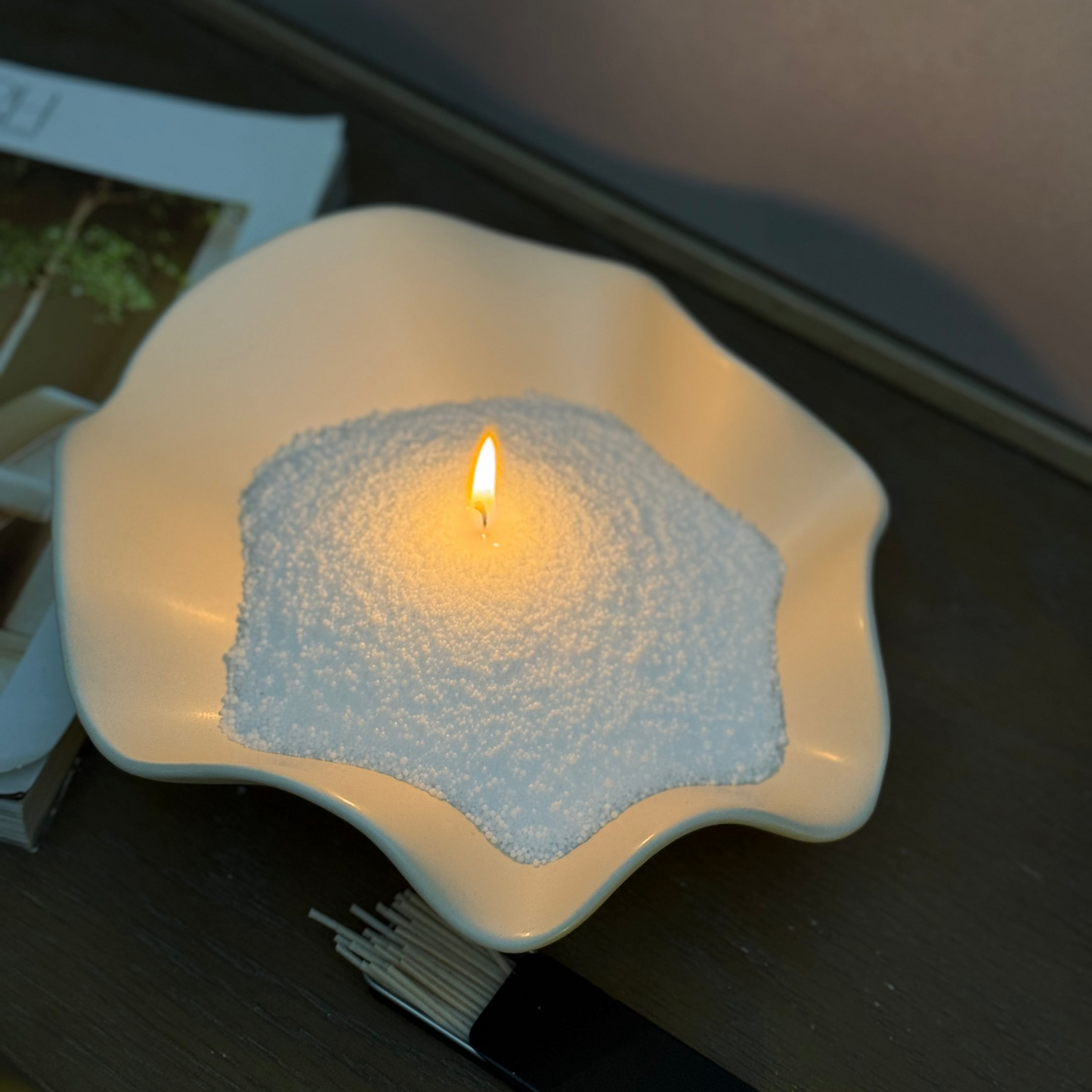 Ruffle Pearled Candle Gift Set